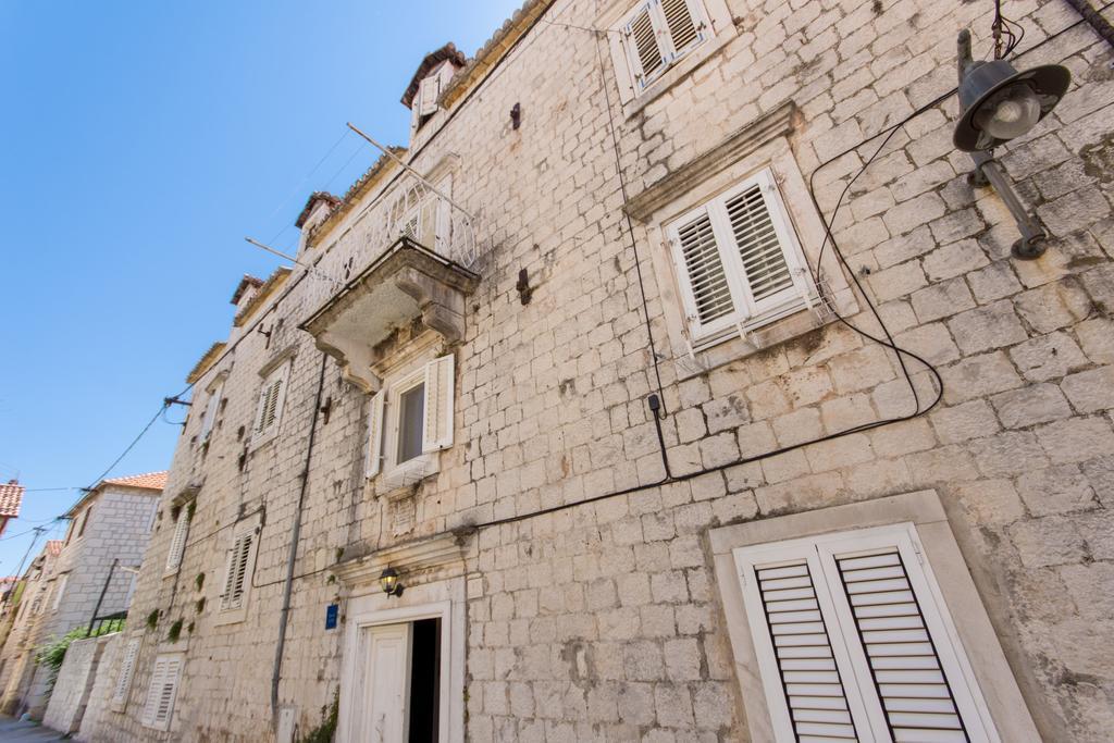 Top-Floor Apartment In Trogir Center Esterno foto